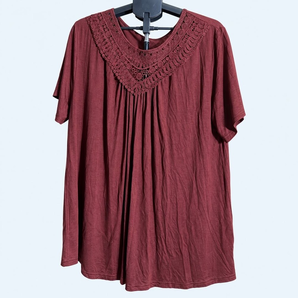 Maroon Crochet-Neck Short-Sleeve Top no size but fits me like a 2X